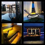 보트호텔 Cozy Floating House With Sauna *