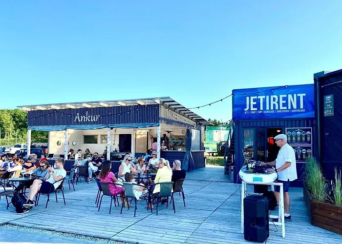 Cozy Floating House With Sauna