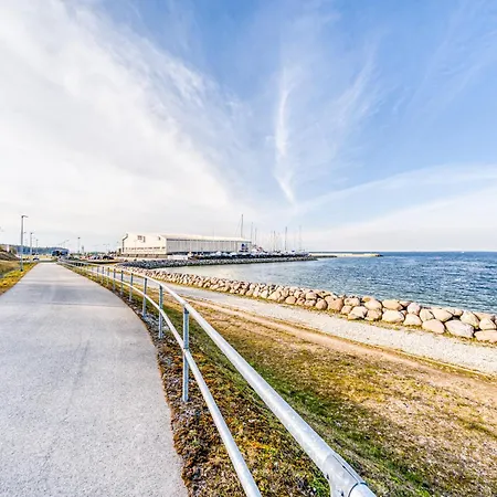 Cozy Floating House With Sauna טאלין