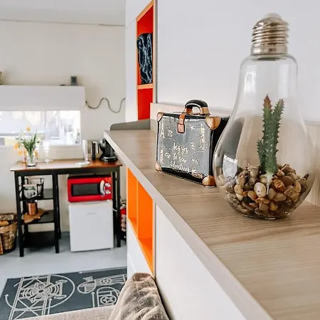 Cozy Floating House With Sauna Båthotell *